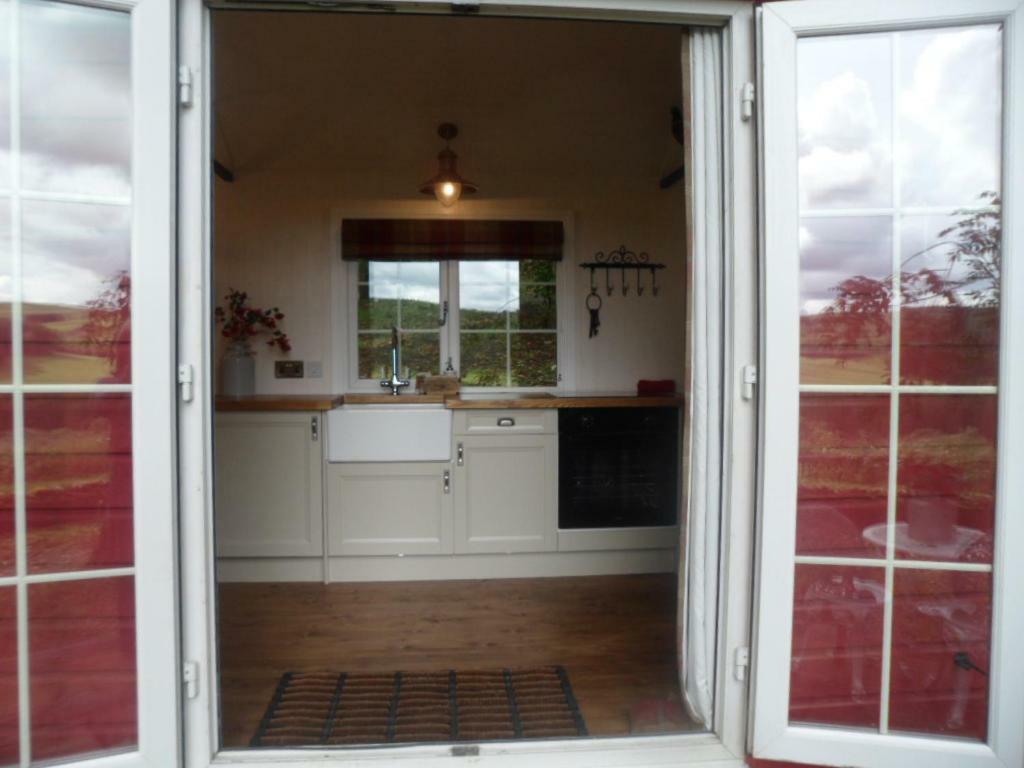 Borthwickbrae Shepherd'S Hut Hawick Eksteriør billede